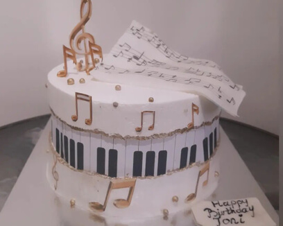 Роденденска торта за момчиња