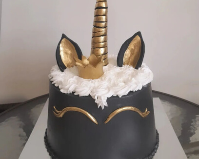 Роденденска торта за девојчиња